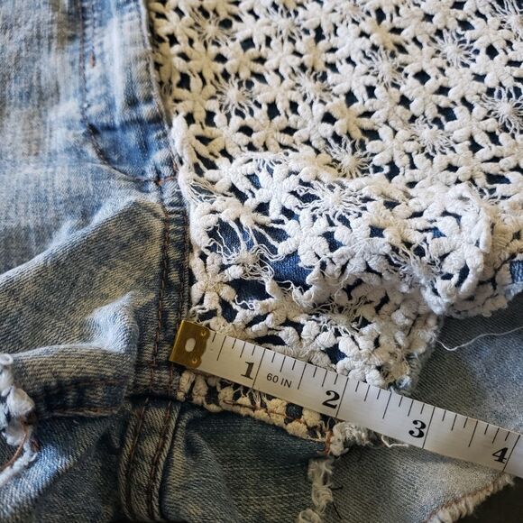 Celebrity Pink Denim & Lace Shorts - Picture 6 of 6